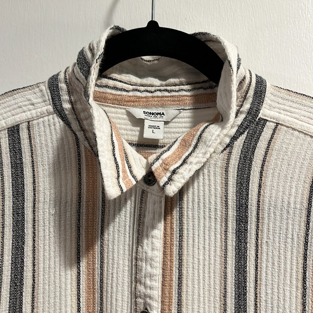 Women’s Sonoma brand button up